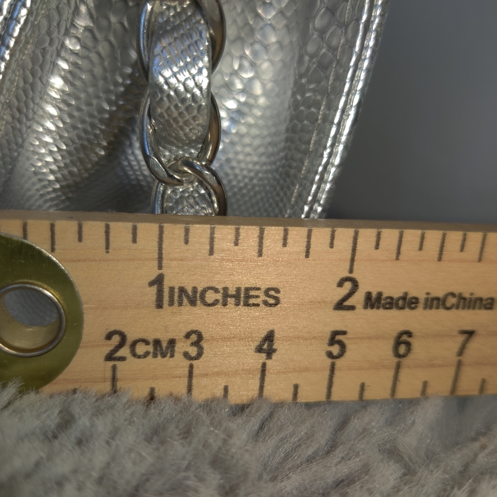 Silver Rhinestone Clutch - Picture 7 of 11
